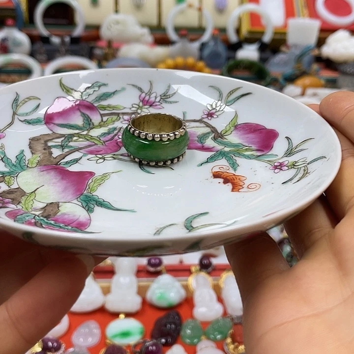 华***文闪购商品一对一讲解