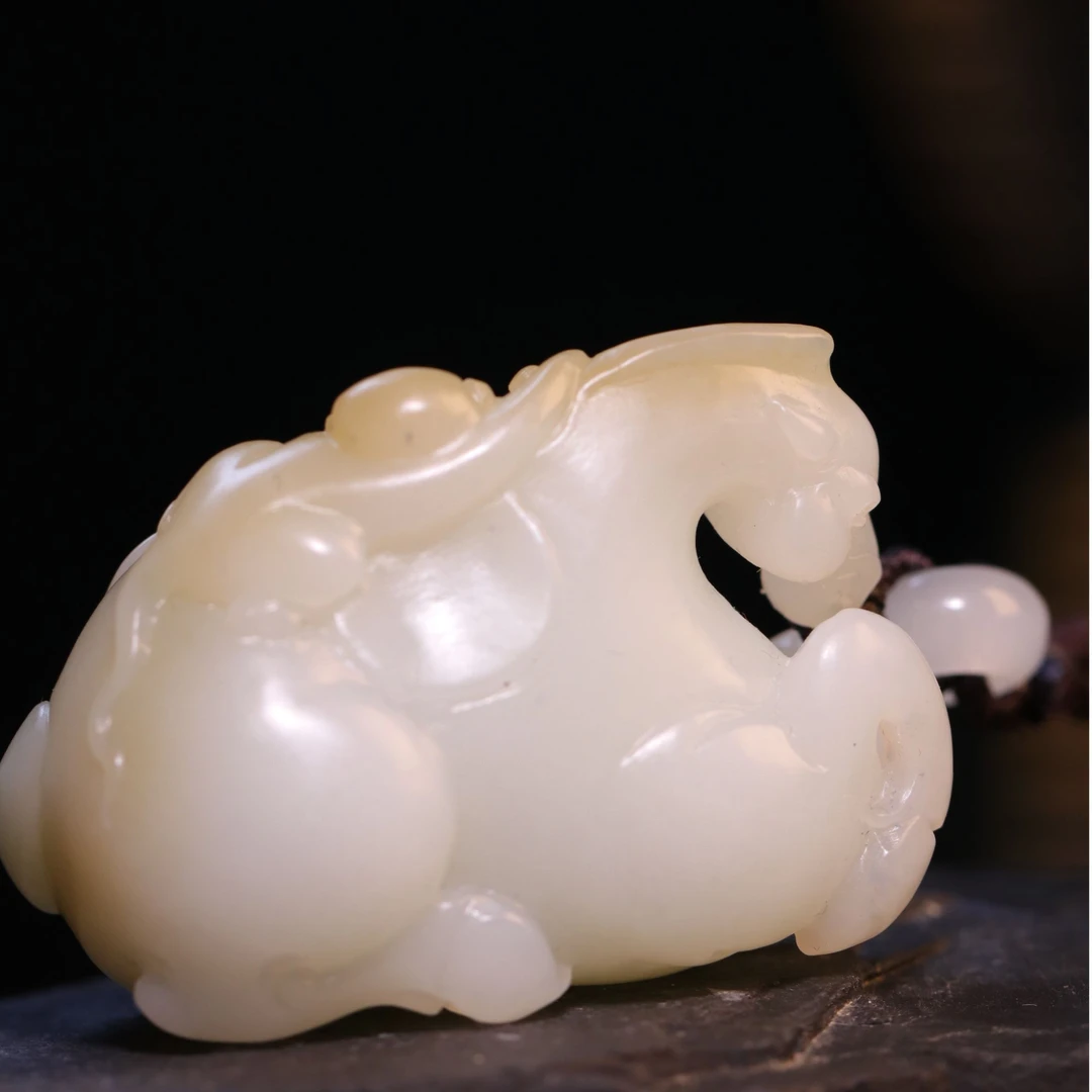 和田玉马上封猴把件