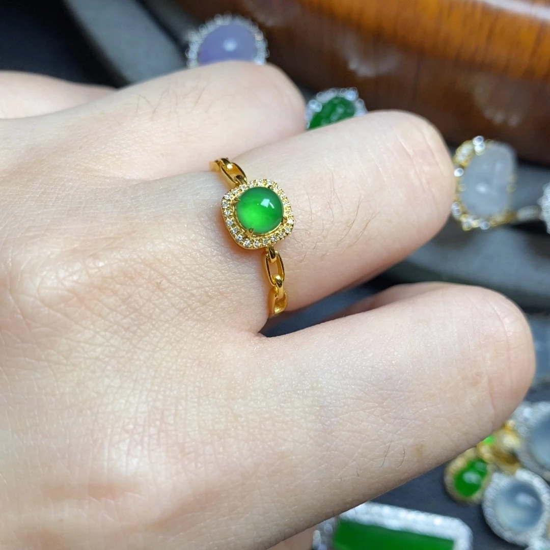 翡翠戒指18K金镶嵌18Ｋ金蛋面戒指