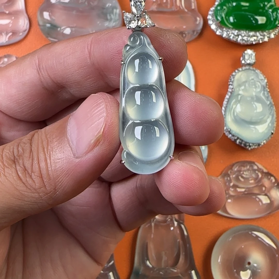定制翡翠未镶嵌天然