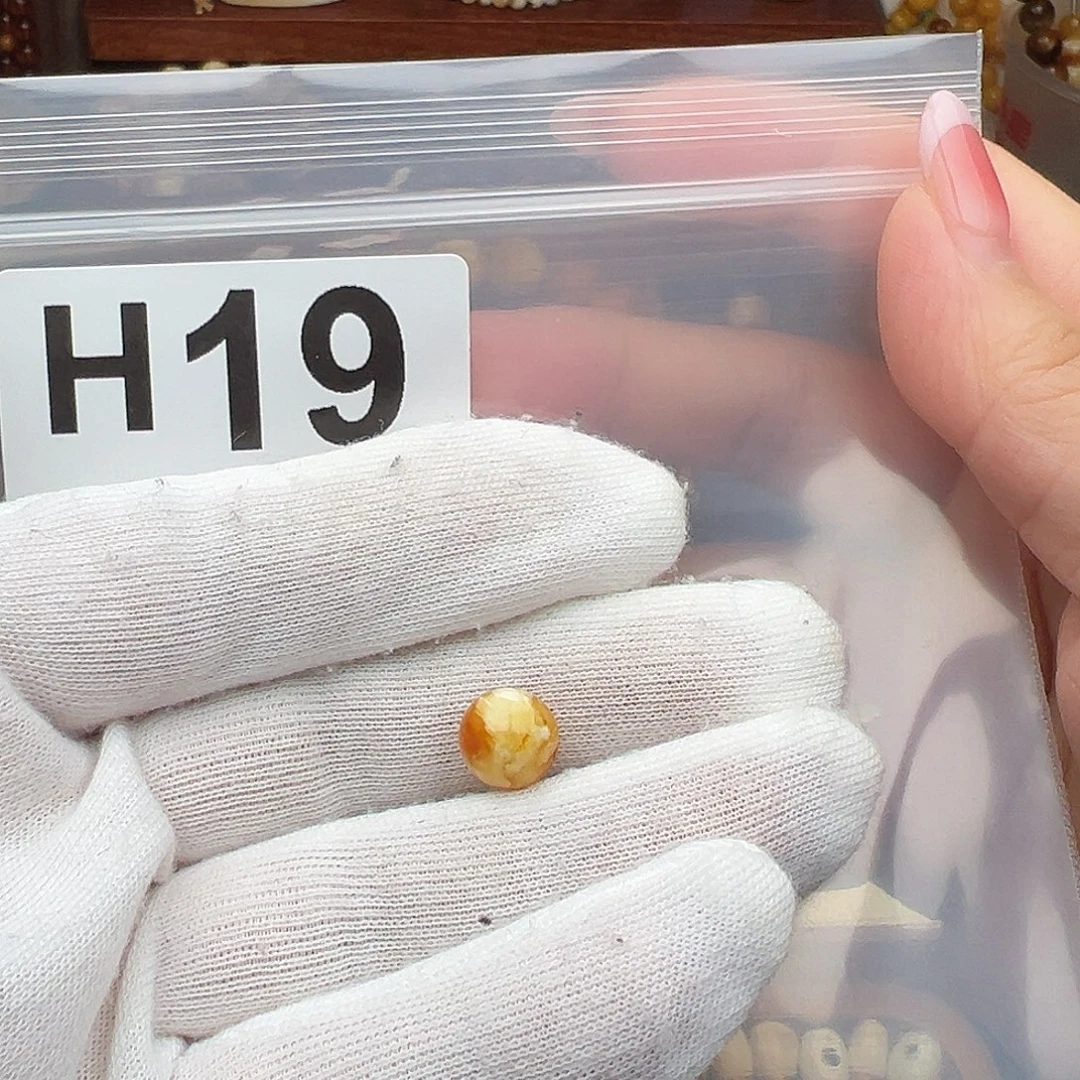 ****、琥珀未镶嵌裸石9尺寸