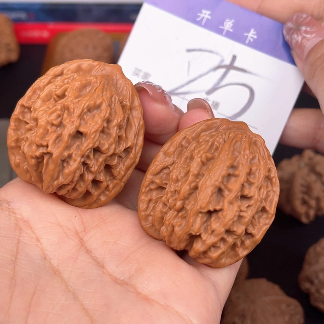 桃核吊坠W****.虎头39尺寸y