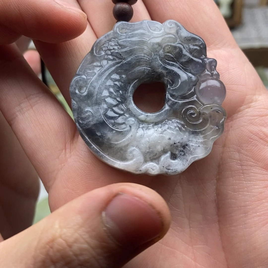 蛇纹石玉颈饰未镶嵌-****了