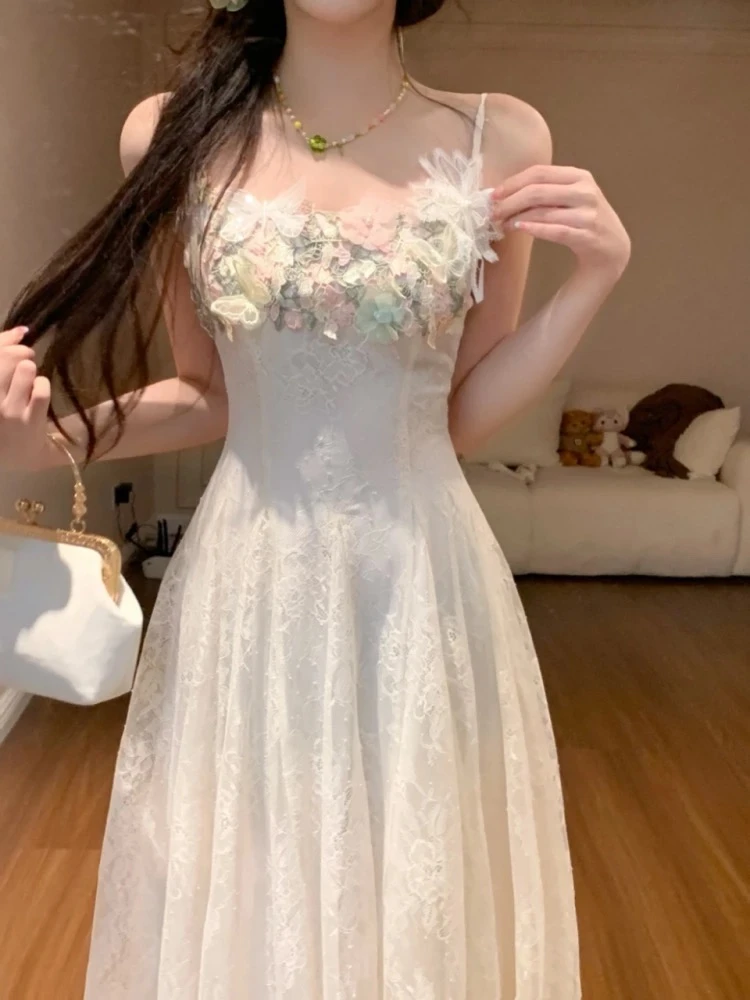 静静家  小众设计高级感连衣裙气质收腰时尚显瘦夏季连衣裙仙气