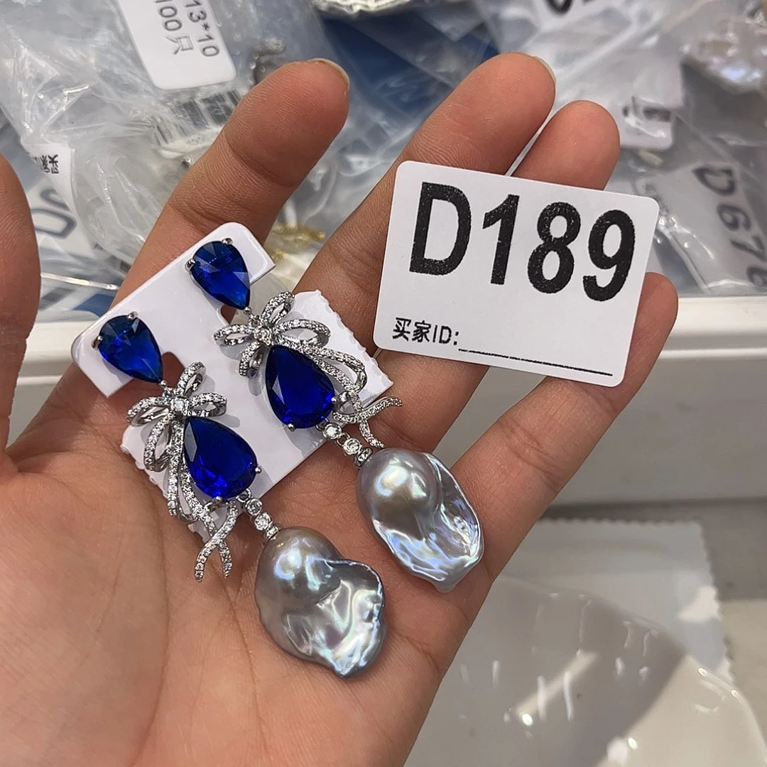 淡水珍珠合金耳饰