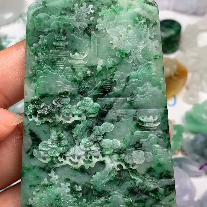 定制翡翠未镶嵌翡翠