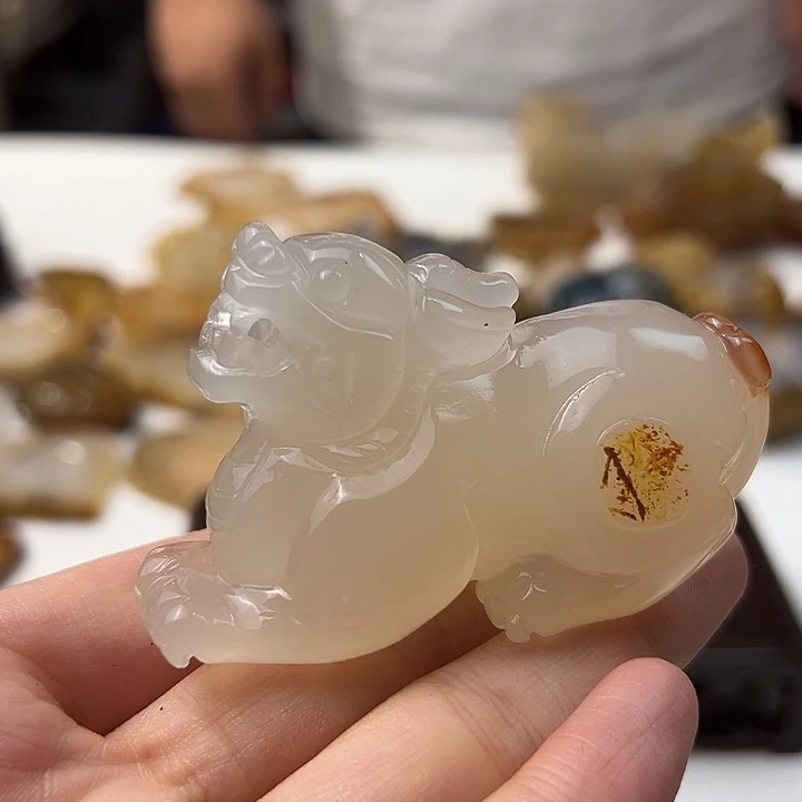 未镶嵌颈饰玛瑙/玉髓