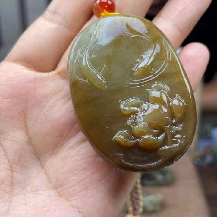 颈饰未镶嵌和田玉