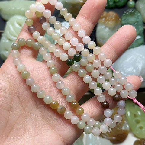 和田玉未镶嵌颈饰龍**人