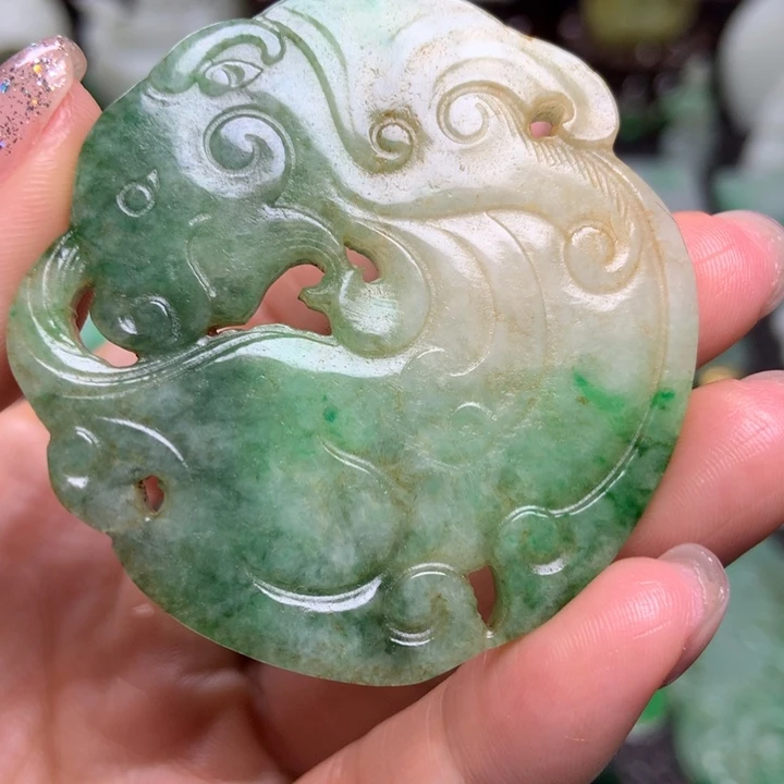 未镶嵌挂件翡翠清
