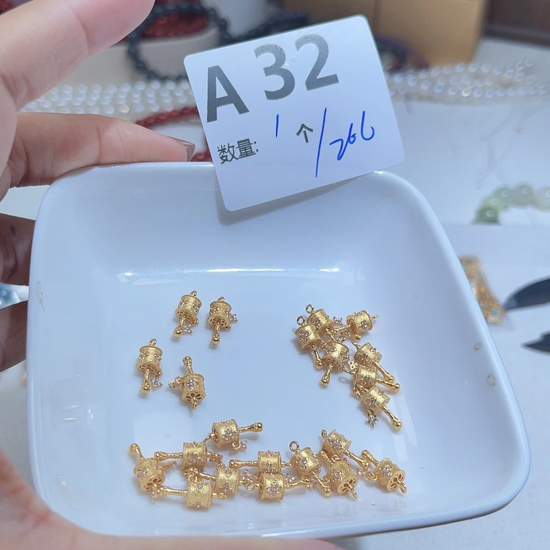 银S925镶嵌水晶珠宝半成品A32。