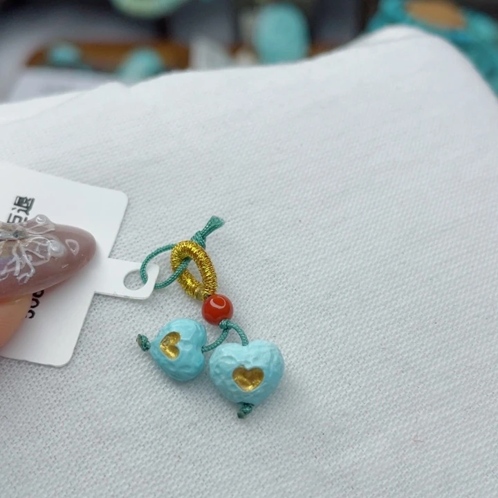 南红玛瑙未镶嵌珠宝奇石