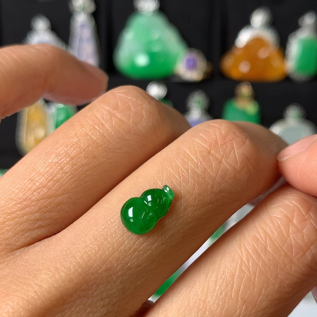 未镶嵌定制翡翠裸石