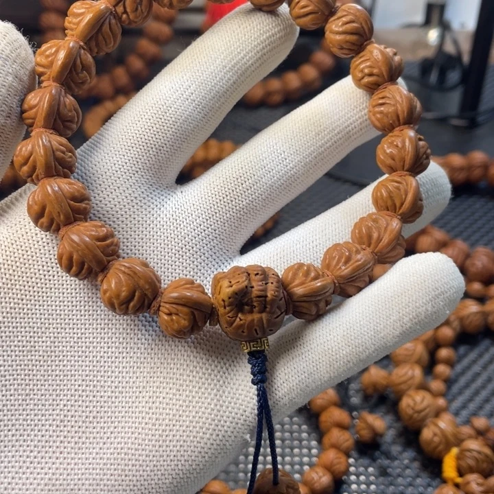 农***李桃木秦岭野生龙纹桃核