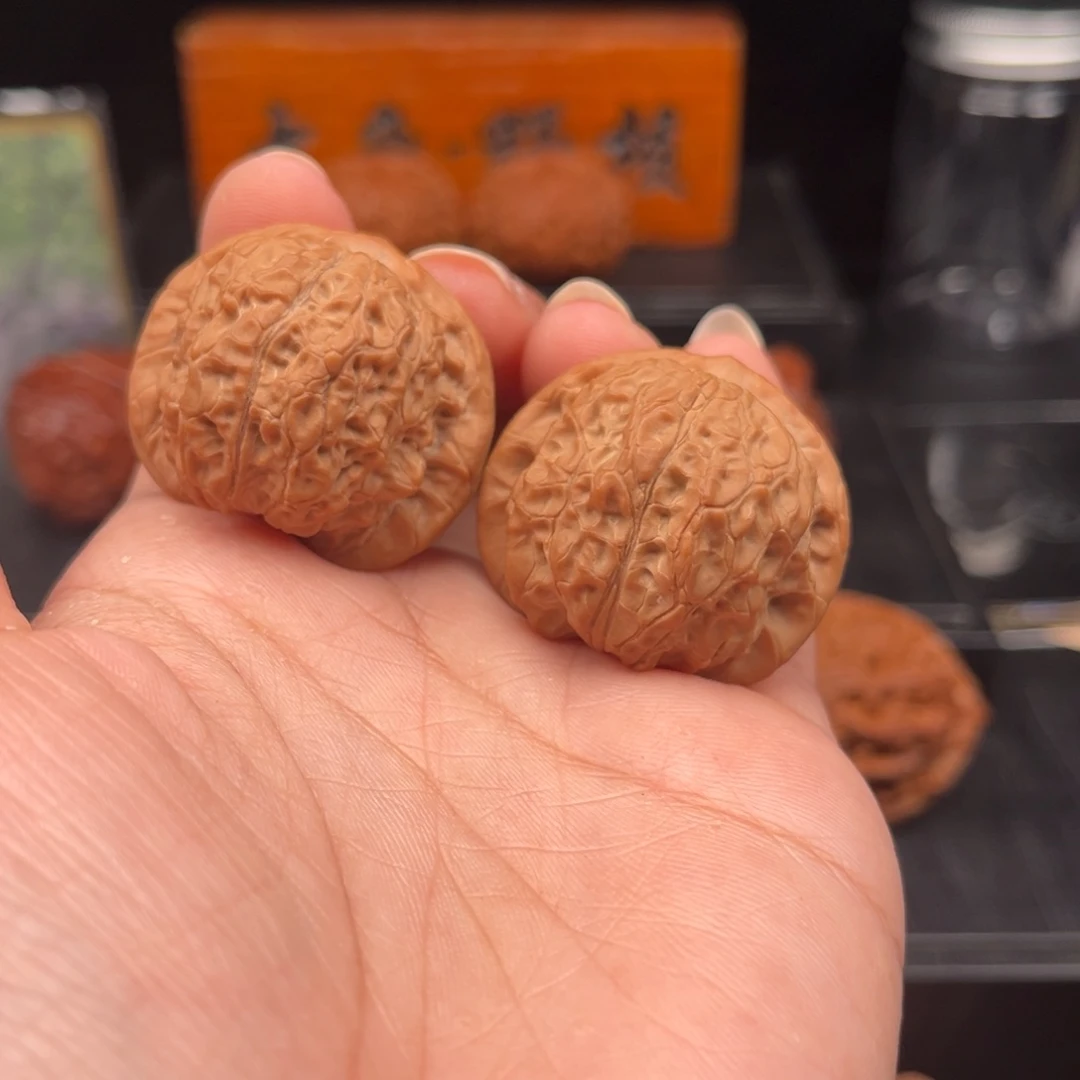 【闪购商品】文玩核桃吊坠不*夜血麒麟34微修