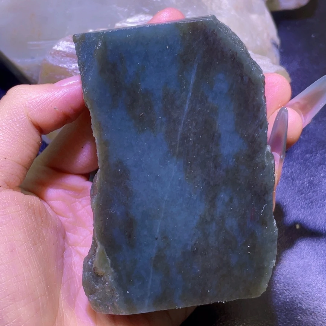 和田玉未镶嵌珠宝半成品