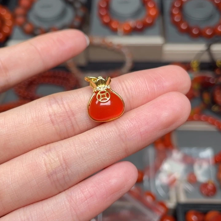 南红玛瑙手链银S925镶嵌江*控