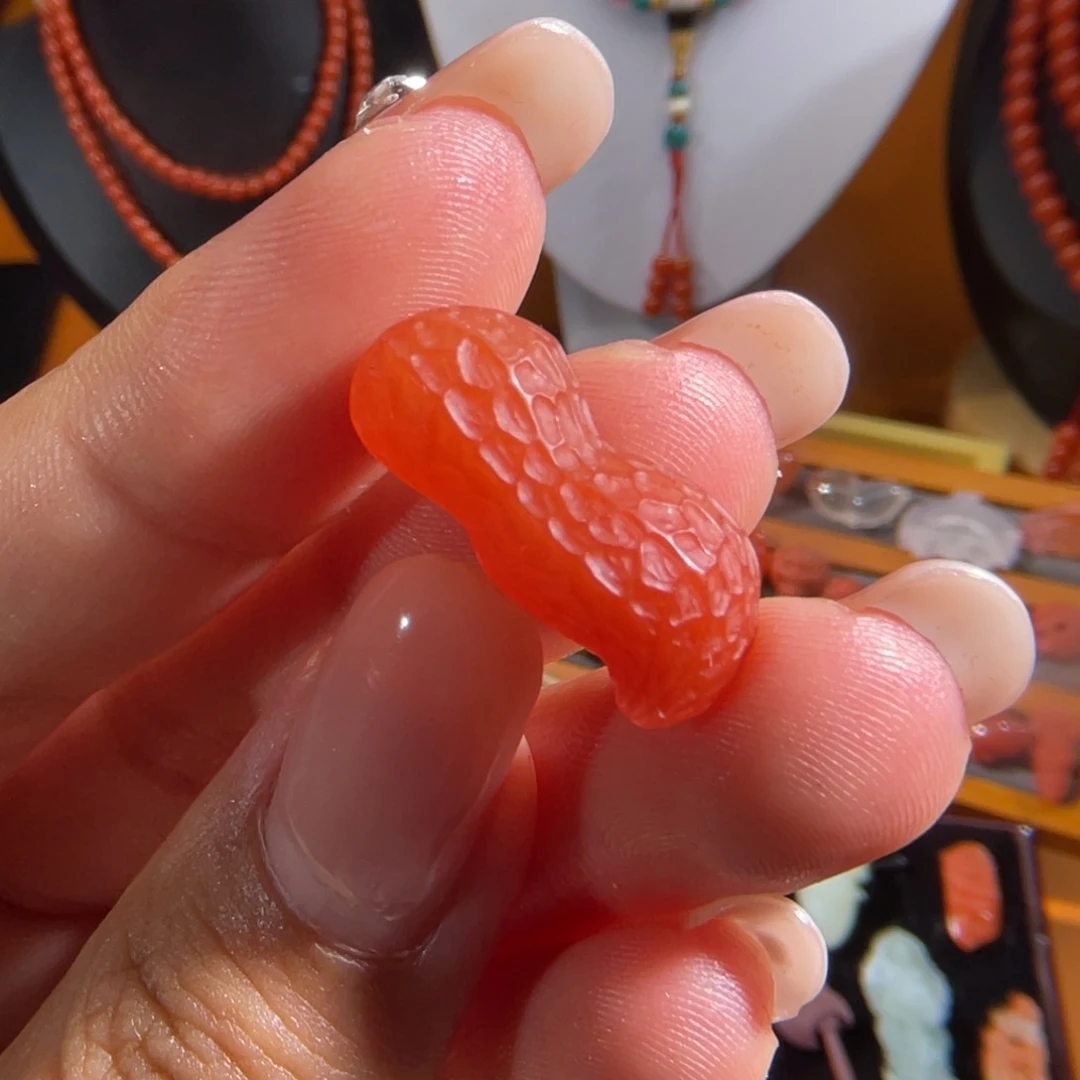 南红玛瑙好事发生21.1x9.3mm不退换未镶嵌