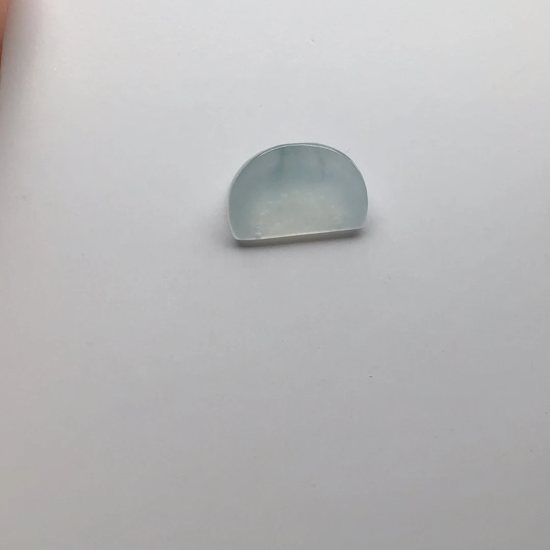 翡翠未镶嵌颈饰橘子