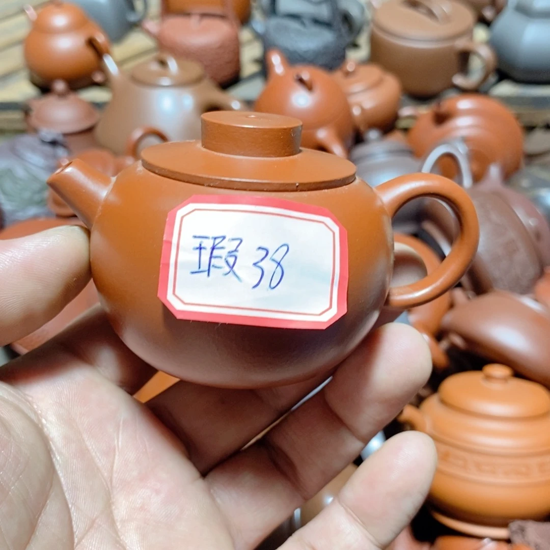 紫砂茶壶欢迎各位光临惠顾