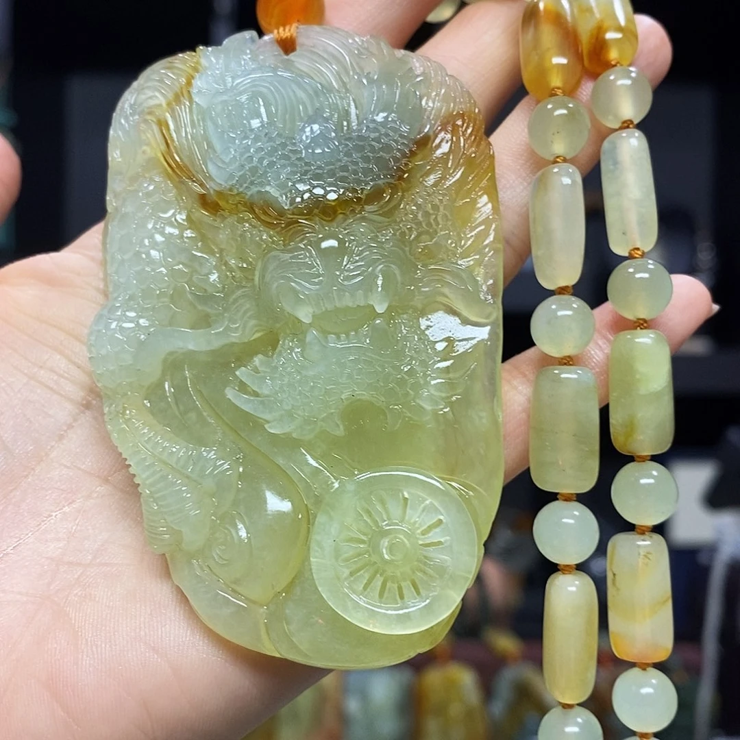 未镶嵌岫玉挂件吊坠