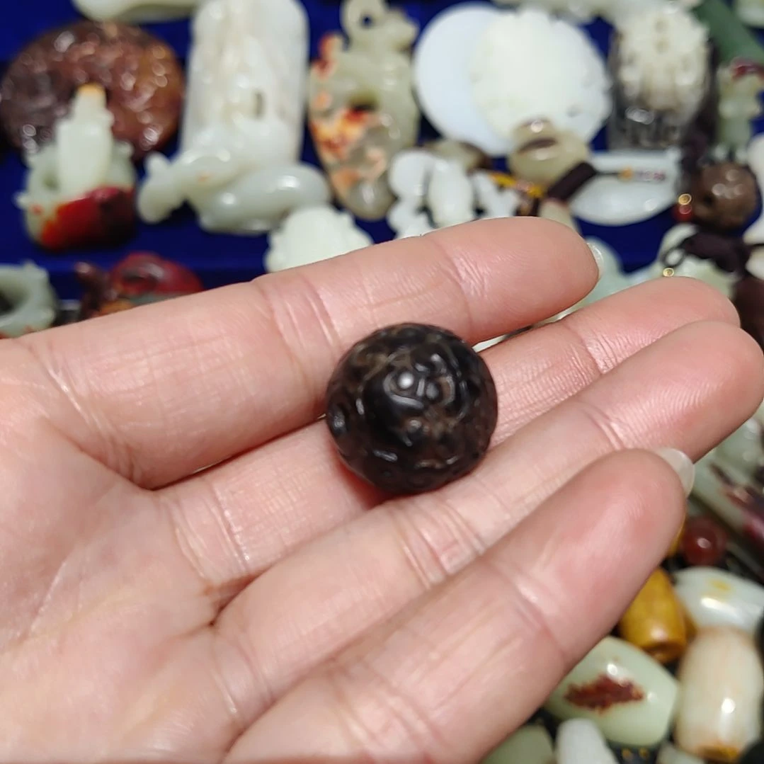 和田玉车挂未镶嵌