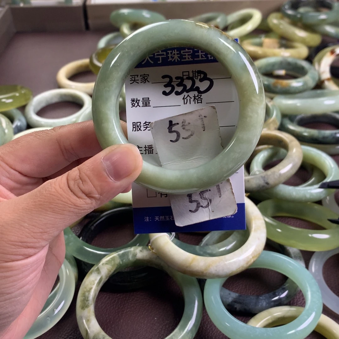 未镶嵌蛇纹石玉手镯3323