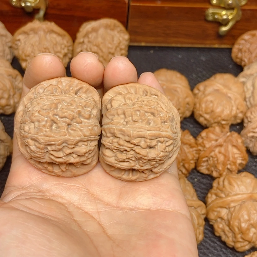 【闪购商品】吊坠文玩核桃男*饱白狮子41