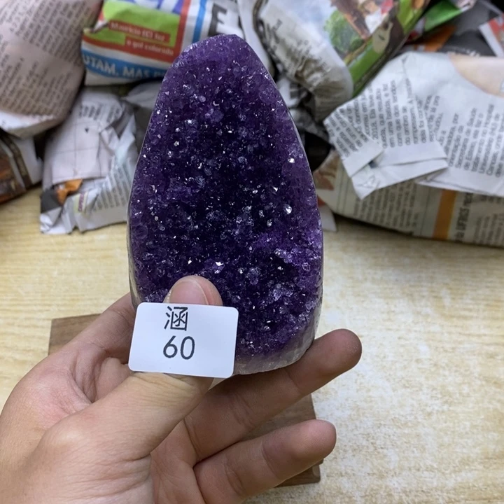 水晶大型摆件（非配饰）未镶嵌