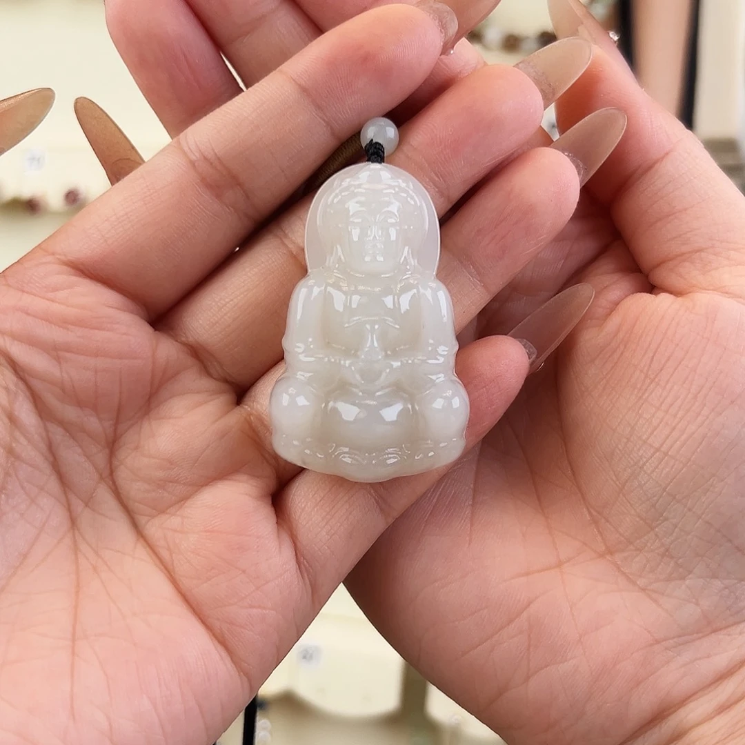 和田玉未镶嵌吊坠(赠链)