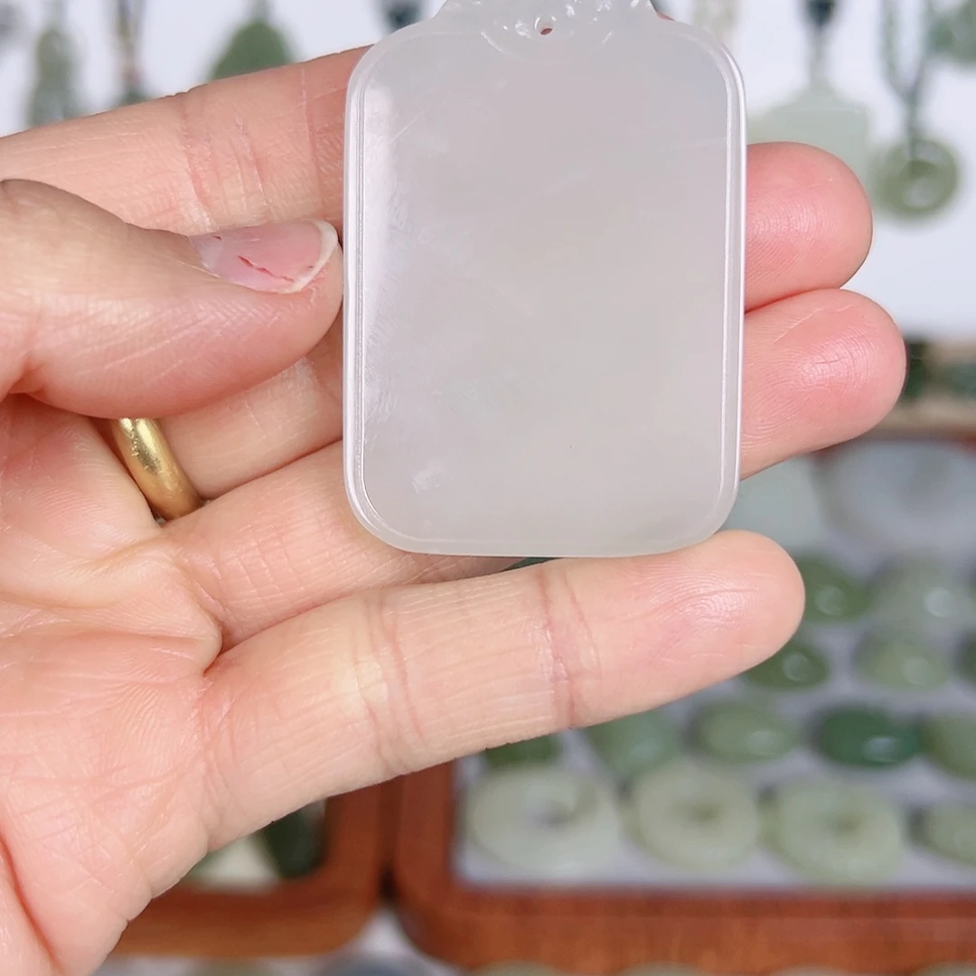 和田玉吊坠(不含链)未镶嵌