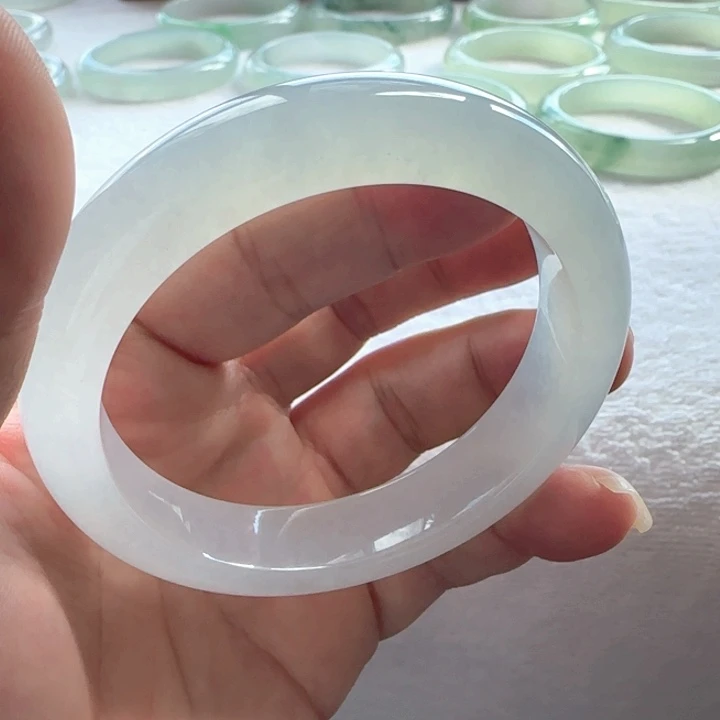 翡翠未镶嵌手镯冰种白月光