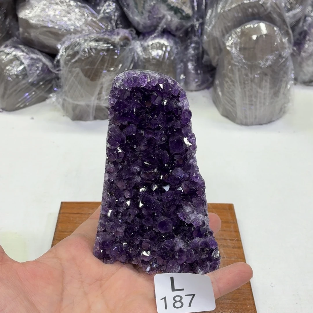 未镶嵌摆件水晶天然紫水晶