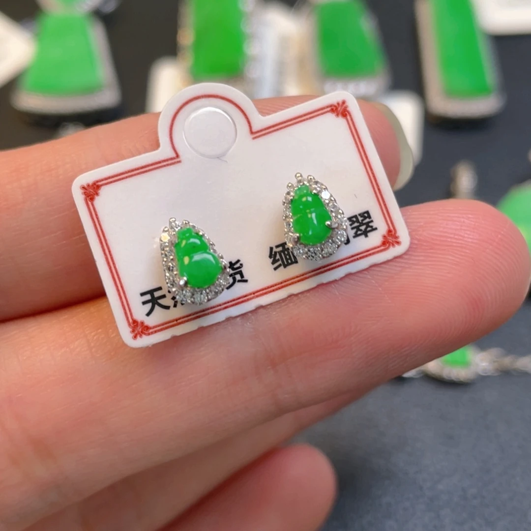 翡翠银S925镶嵌吊坠(不含链)耳钉