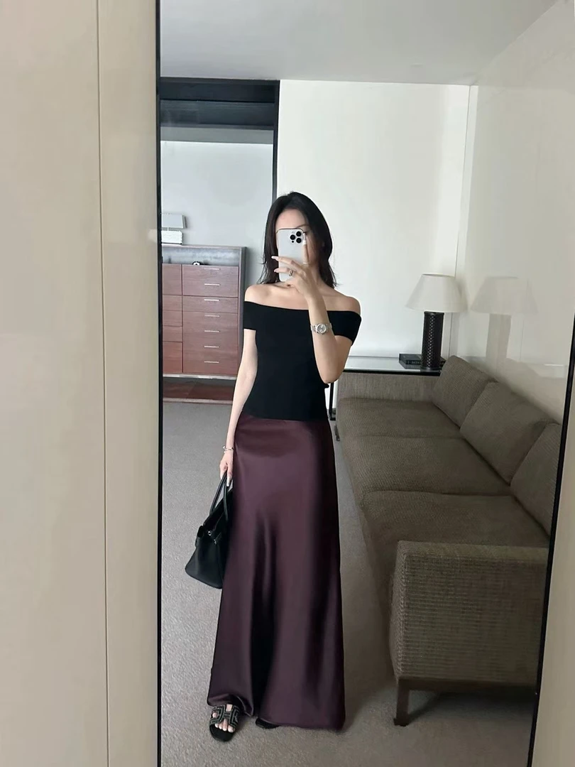 新款一字肩性感辣妹复古收腰上衣+高级感半身裙两件套