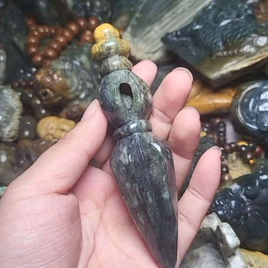 岫岩河磨玉（透闪石质玉）未镶嵌挂件