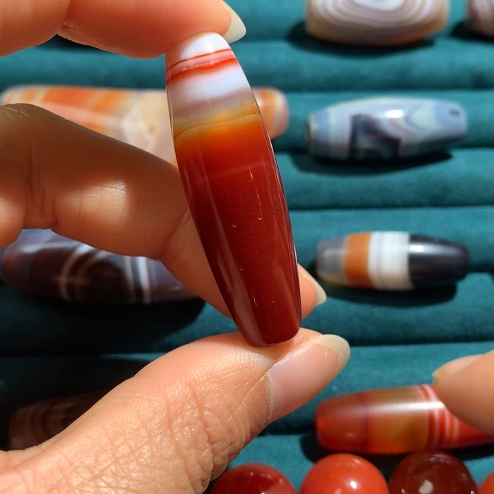 未镶嵌玛瑙/玉髓珠宝奇石