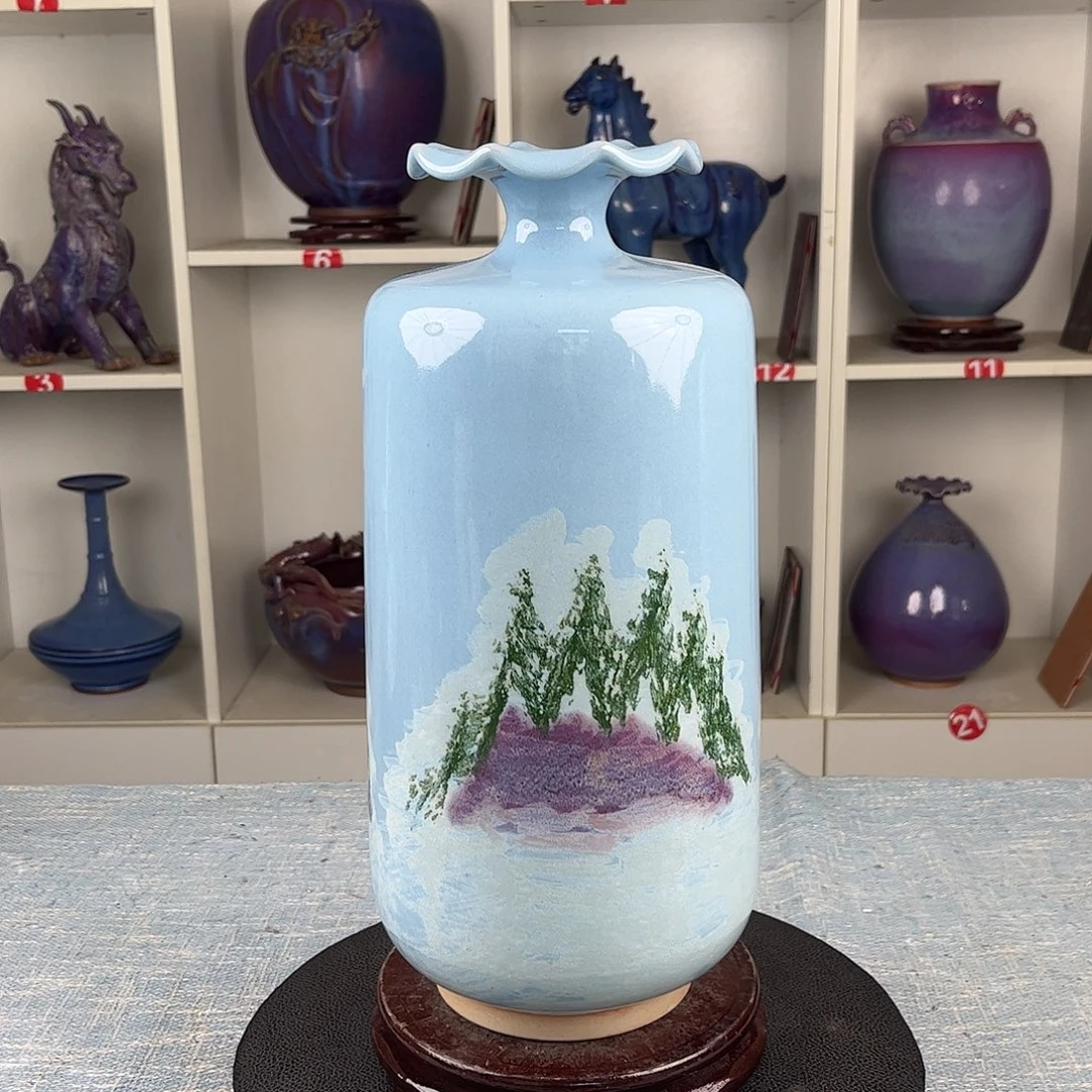 瓷片荷韵瓶珍品收藏
