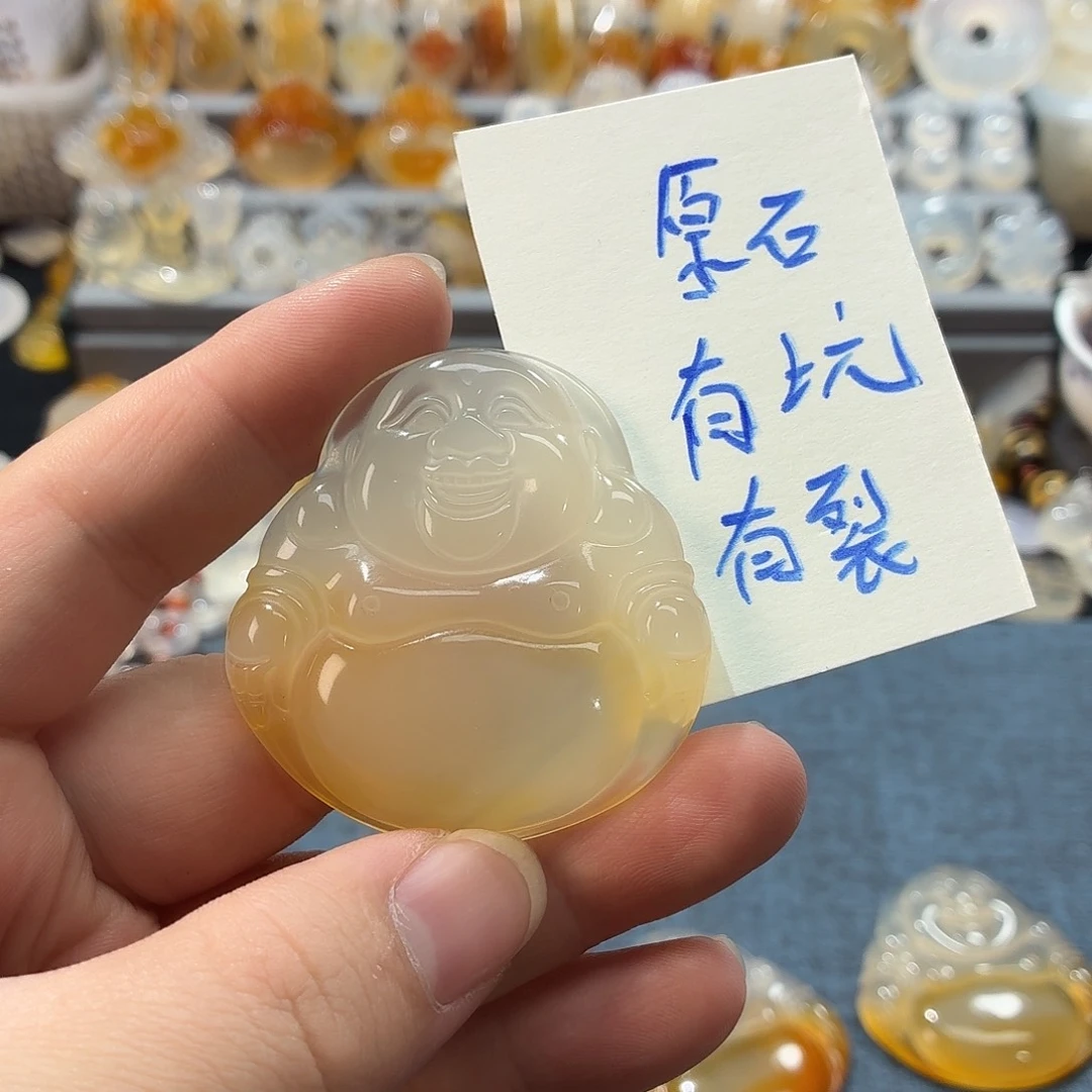 柠****玛瑙/玉髓未镶嵌颈饰