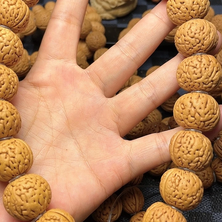 桃核手串熬***！核桃手串20➕