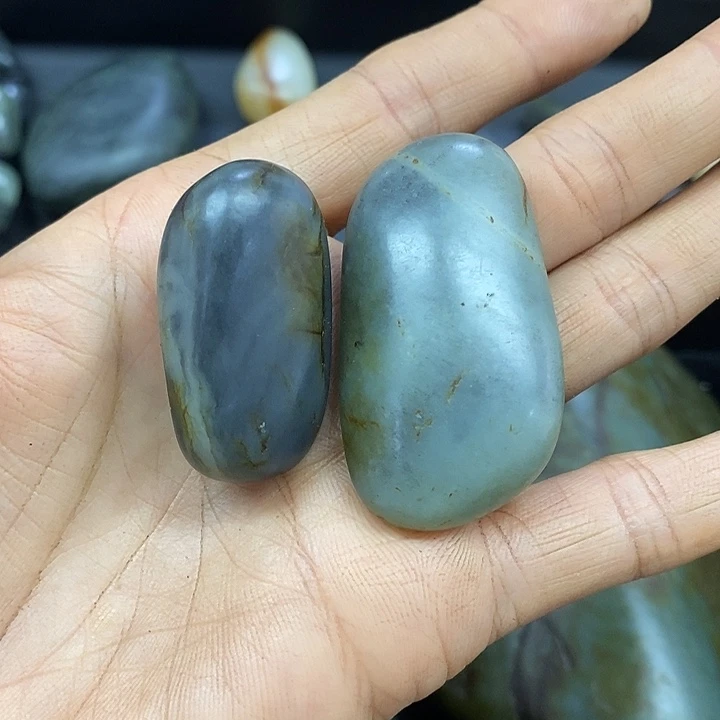 大***好和田玉（糖玉）未镶嵌挂件