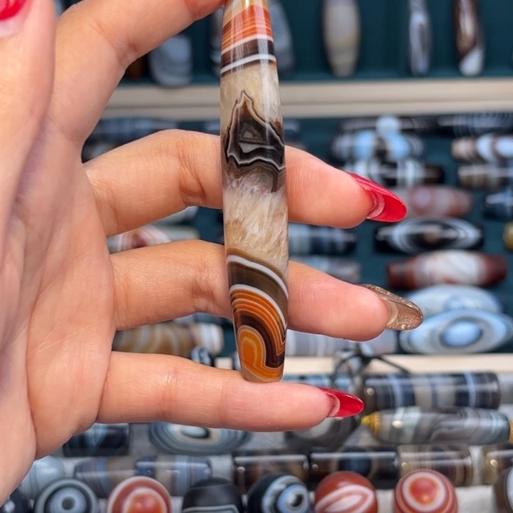 手***户玛瑙/玉髓合金珠宝奇石