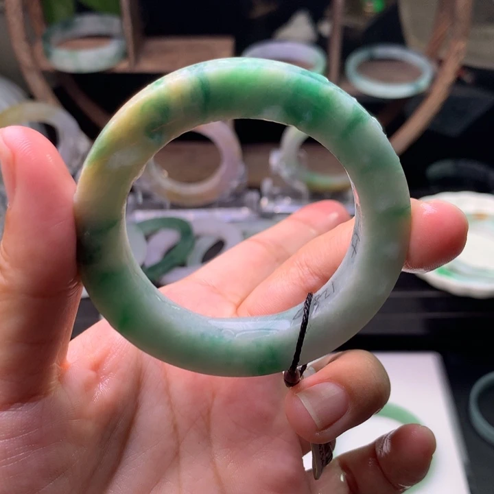 未镶嵌翡翠定制翡翠