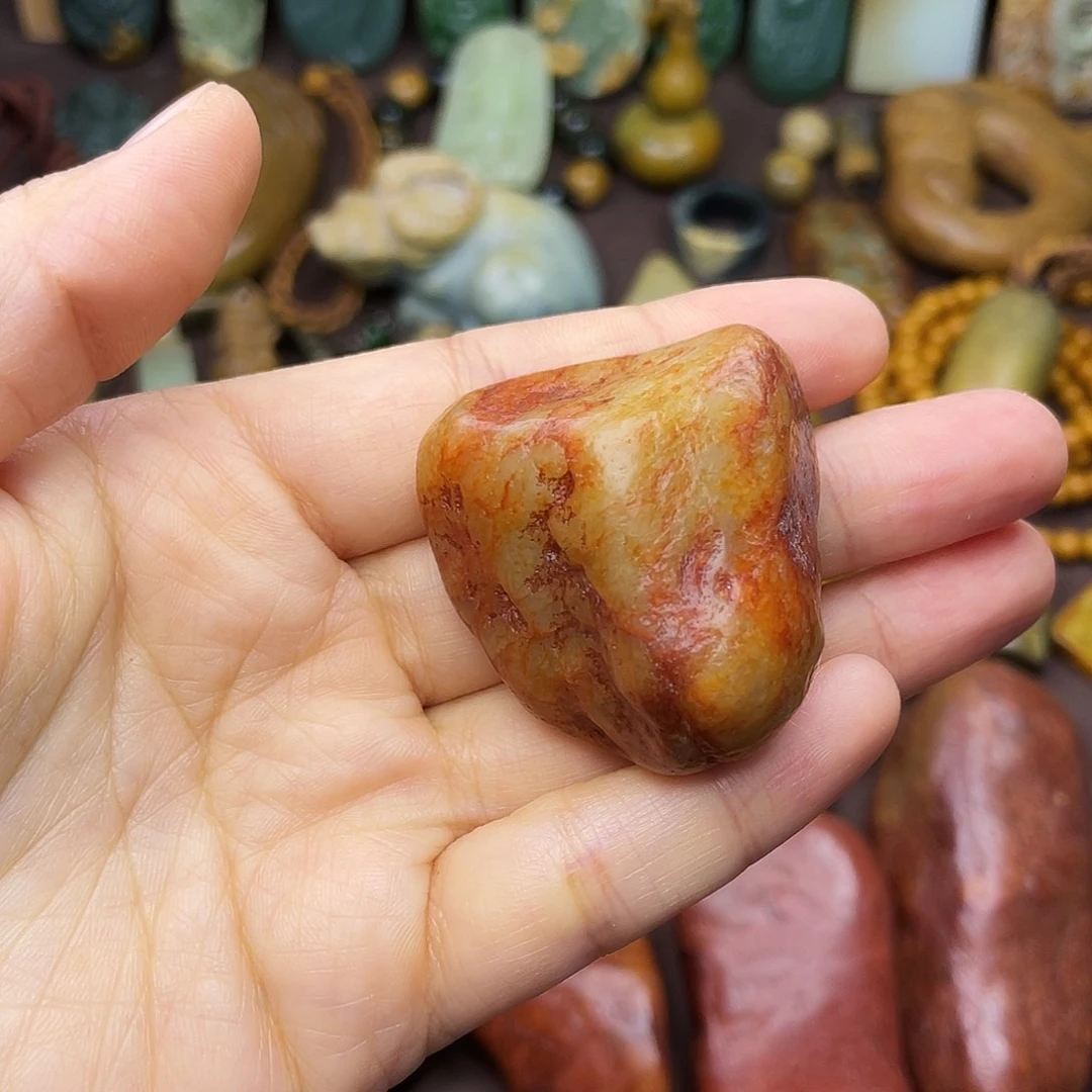 岫岩河磨玉（透闪石质玉）未镶嵌颈饰