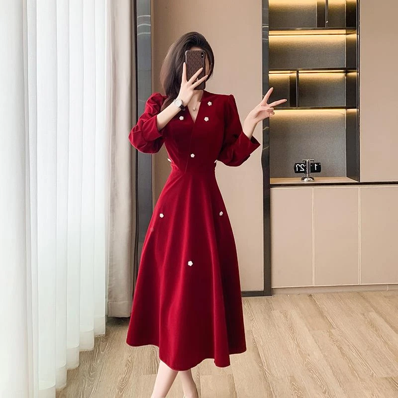 敬酒服新娘2025新款感复古丝绒结婚回门礼服女订婚连衣裙冬季