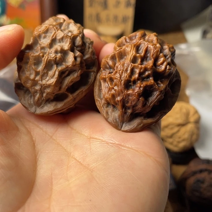 飞***云南野生铁核桃编号75