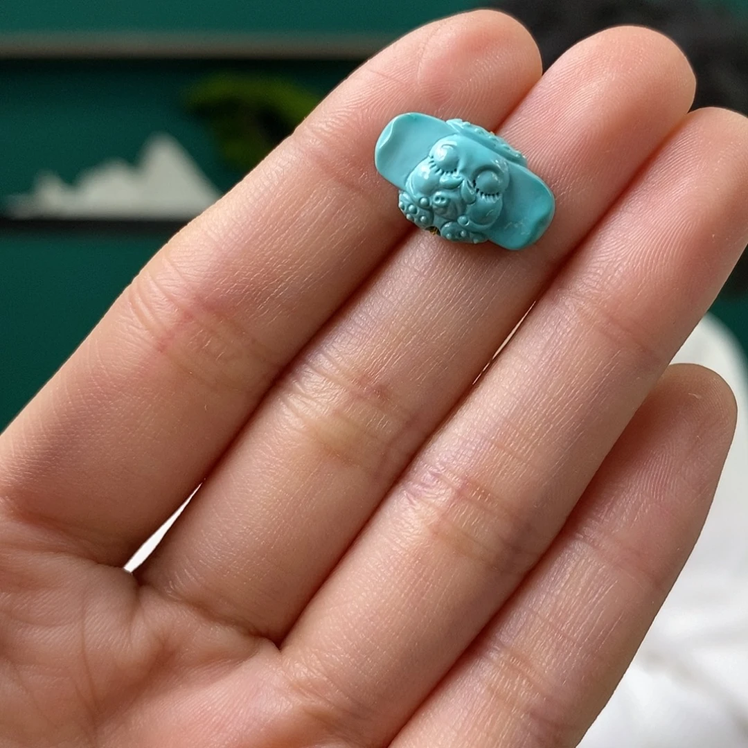 绿松石未镶嵌珠宝奇石