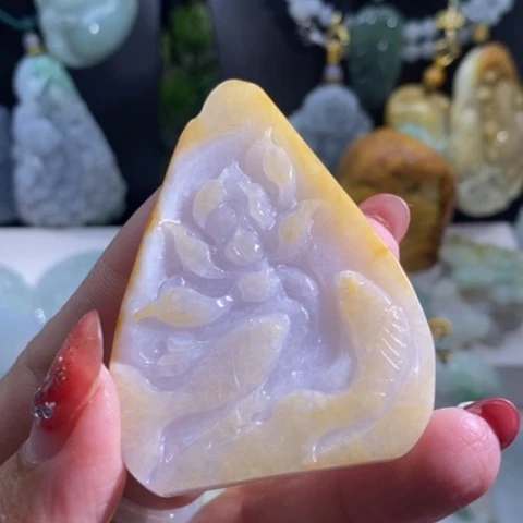 【闪购商品】颈饰未镶嵌翡翠鱼