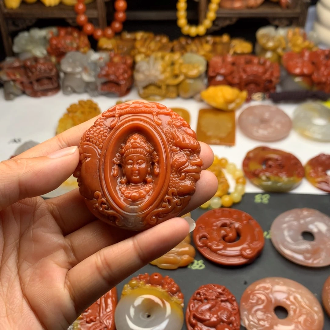 石英质玉（黄龙玉）挂件未镶嵌