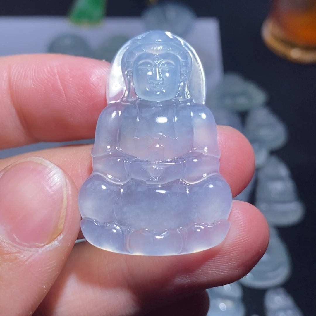 翡翠颈饰未镶嵌观音